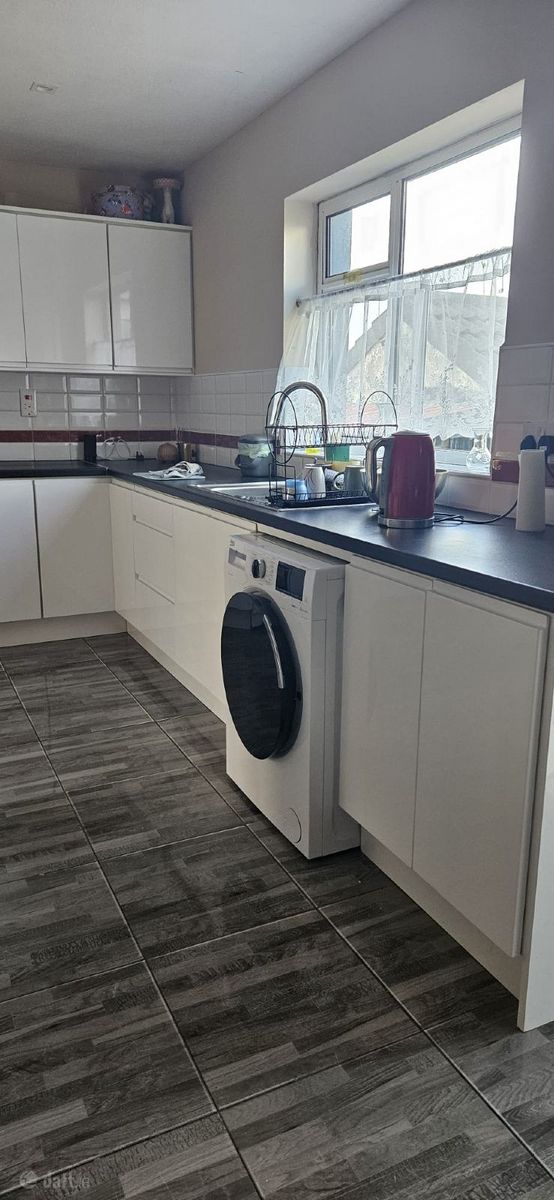 Shared Kitchen Space 2